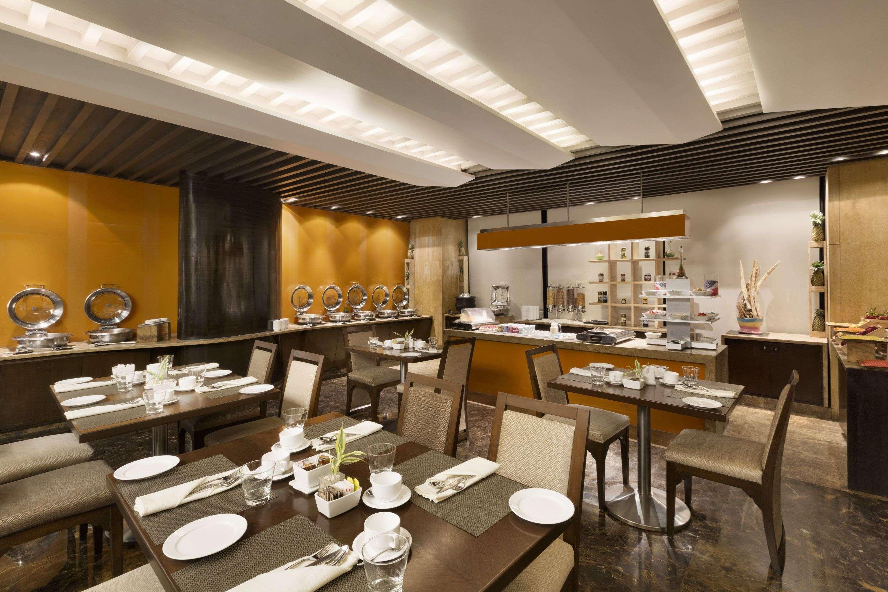 Ramada Powai Hotel & Convention Centre Мумбаї Екстер'єр фото